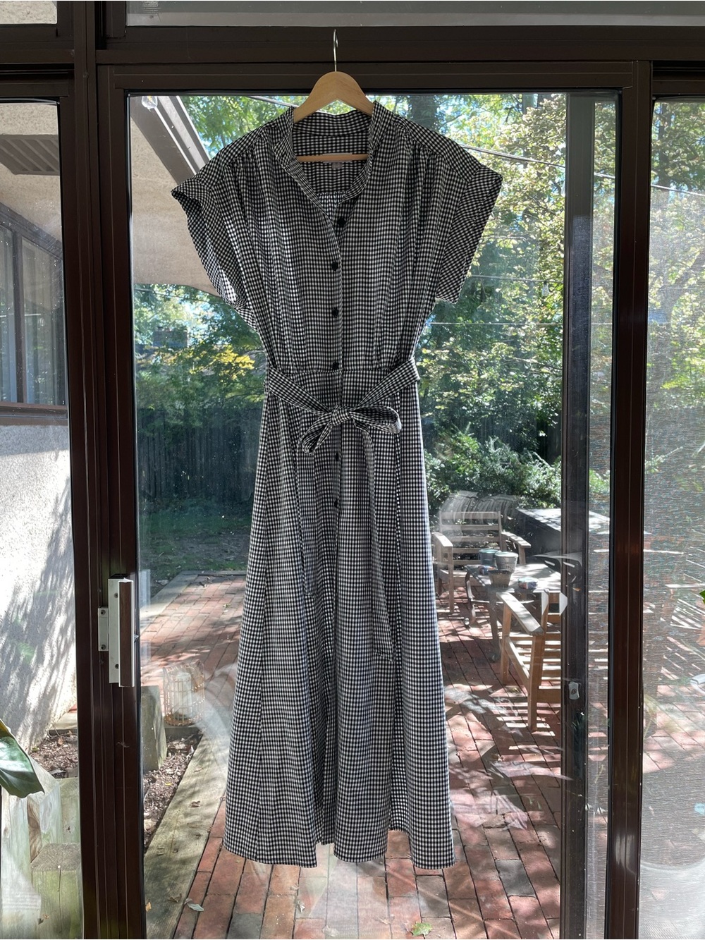 Calvin Klein Size 10 Black White Gingham Belted Midi Shirt Dress